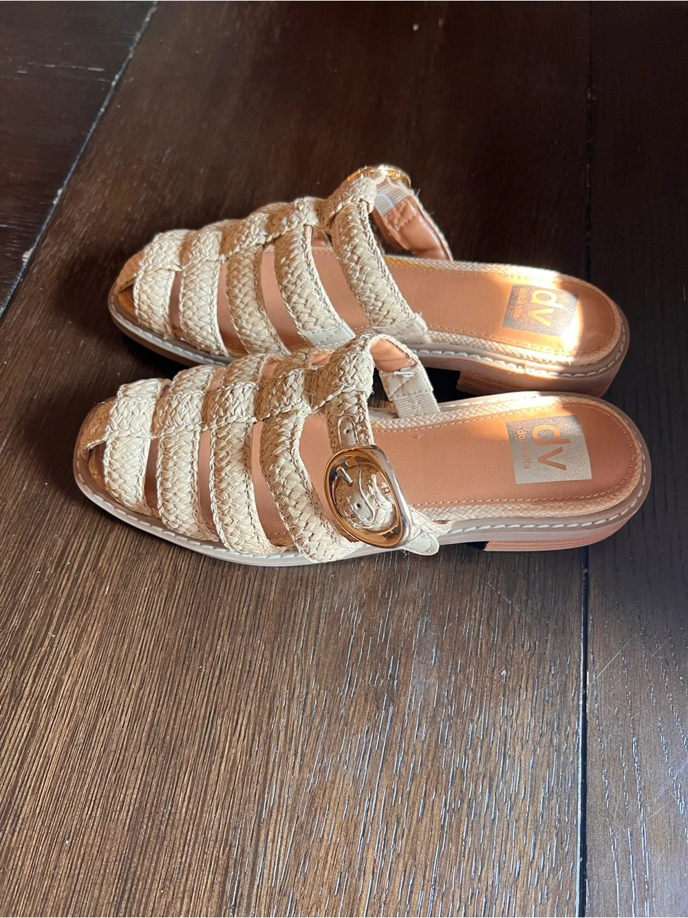 NWOT! Dolce Vita DV Falcun Raffia Buckle Woven Sandals Size 6